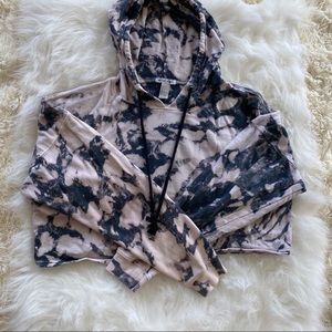 Forever 21 cropped cream and gray hoodie!